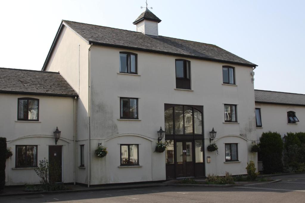 Church Guesthouse Cardiff Exterior photo